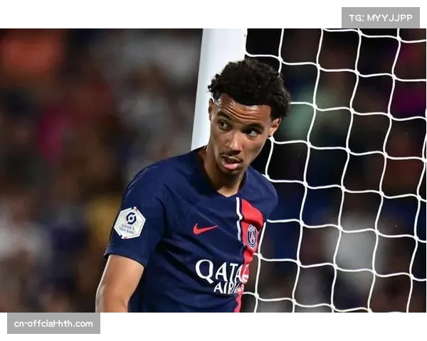 巴黎前锋埃基蒂克恢复有球训练，有望四月复出